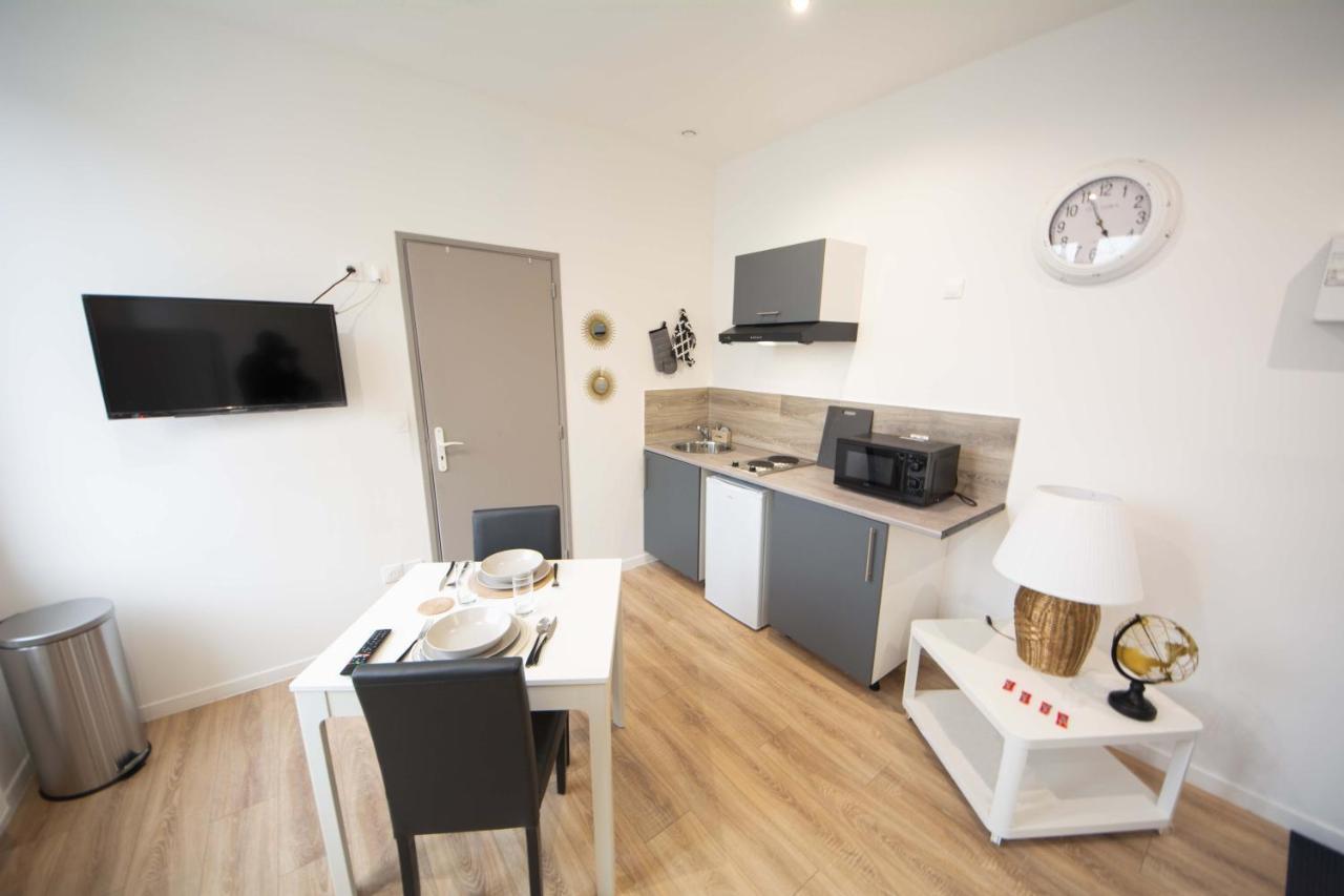 Mahora - Charmant Studio Home Staging Au Centre-Ville Сен-Кантен Экстерьер фото